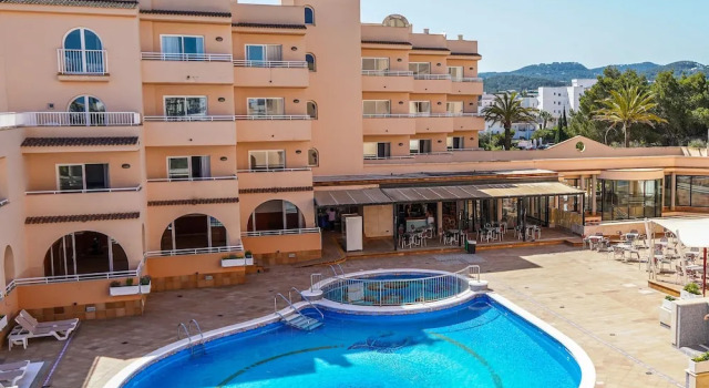 Номер Superior Rosamar Ibiza Hotel