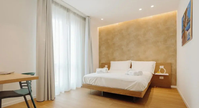 Четырёхместный полулюкс с балконом HrD Luxury Rooms
