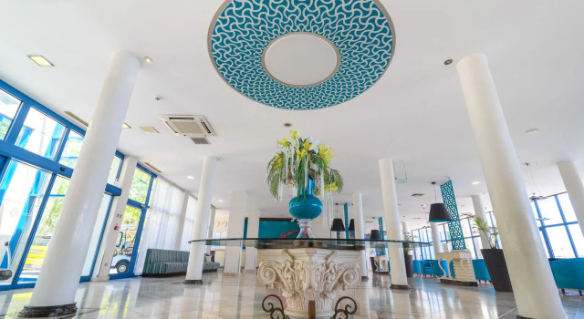 Azalia Beach Hotel Balneo & SPA, Забронировать Курортный отель Святые Константин и Елена Варненская область, рядом с Mineral Pool