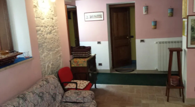 Pietrasuite Santa Brigida, Book Hotel Hotels in Abruzzo with Parking, Parking