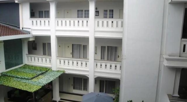 Ramayana Hotel
