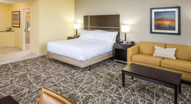 Номер Standard DoubleTree by Hilton Boston-Rockland