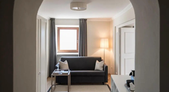Schloss Plars wine & suites, Забронировать Отель Лагундо Texel Group National Park, рядом с Vellau - Leiteralm - Velloi - Malga Leiter Gondola