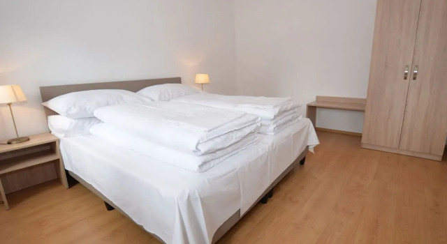 Апартаменты Modish Apartment With Terrace, Garden Furniture, Heating