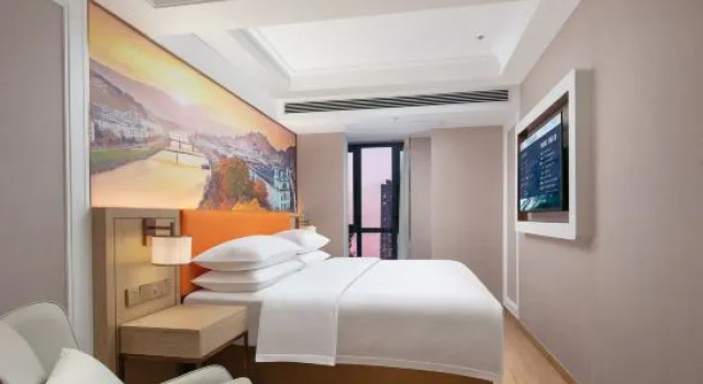 Одноместный люкс Deluxe c 1 комнатой Vienna Hotel (Changsha Xingsha Zhongmao City)