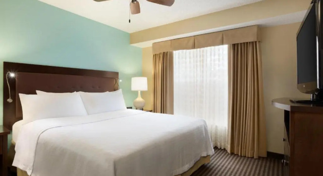 Двухместный люкс Mobility access Homewood Suites by Hilton Houston-Willowbrook Mall