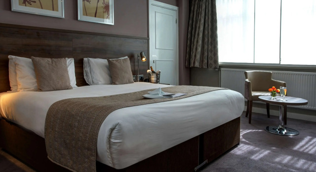 Best Western Ship Hotel
