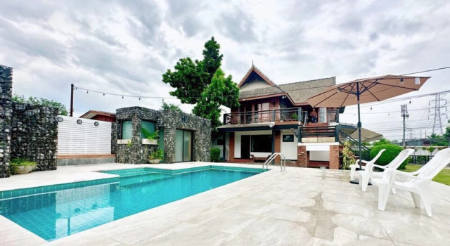 Вилла Grand Nomads Riverside Chiangmai