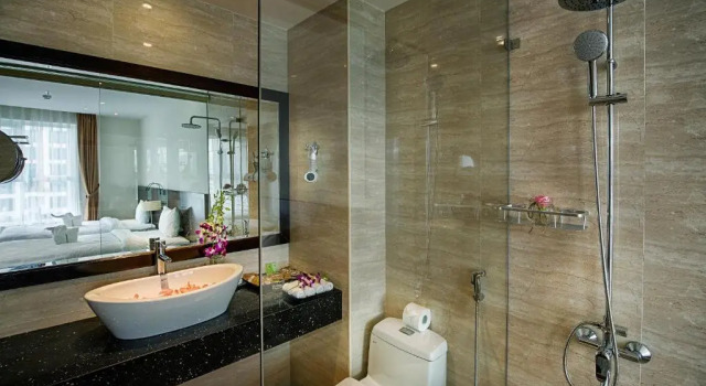 Двухместный номер Deluxe с видом на город Sofia Suite Hotel & Spa Da Nang