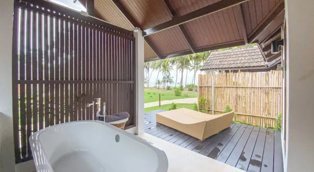 Вилла с видом на море Chumphon Cabana Resort