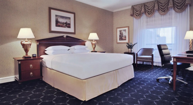 Двухместный номер клубный с видом на озеро The Drake Hotel