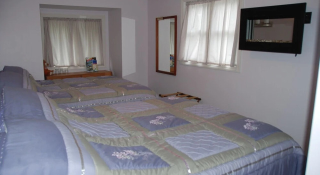 Четырёхместный номер Standard Teddy Bear Bed & Breakfast