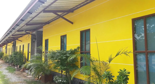 Baan Pak Parichat-Sarun, Rezervovat Hotel Hotely v Central Thailand s parkováním, Parkování