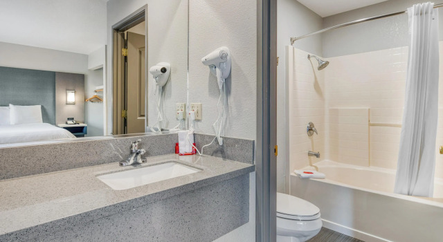 Двухместный люкс SureStay Hotel by Best Western Ukiah