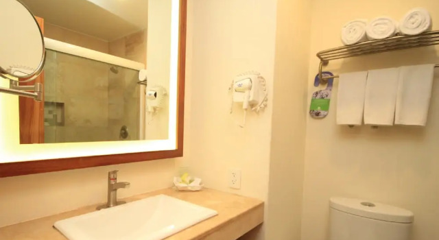 Люкс Holiday Inn Huatulco by IHG
