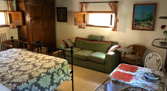 Casale degli Ulivi, Book Vacation Home Hotels in Crete Senesi with Parking, Parking