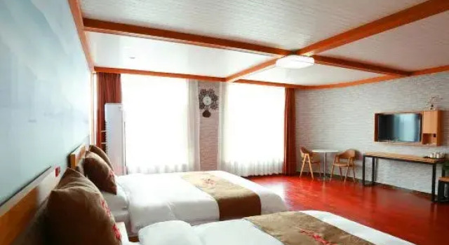 Kelining Chain Hotel(Luozhuang Baoli Wealth Plaza Store), Prenota Hotel Hotel a Shandong con parcheggio, Parcheggio