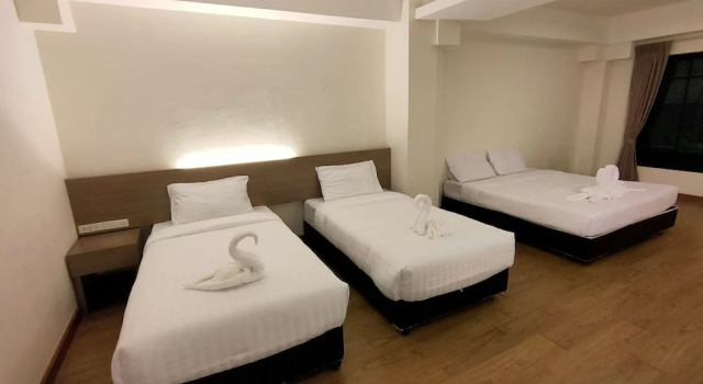 Четырёхместный семейный номер Standard с видом на парк View Dee BKK Airport Residence