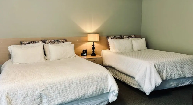 Студия с красивым видом из окна Lakeside Stays
