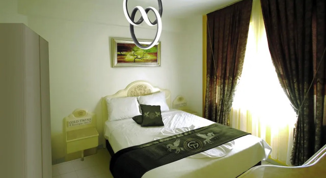 Семейный номер Standard с балконом Gold Twins Boutique Hotel