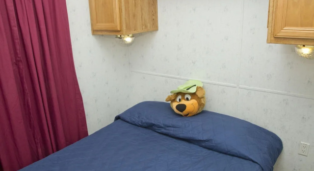 Номер Standard с 2 комнатами Yogi Bears Jellystone Park Camp-Resort Wisconsin Dells