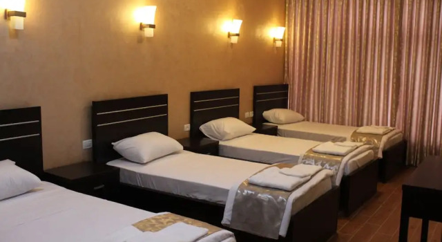 Четырёхместный номер Comfort St Andrews Guesthouse - Ramallah