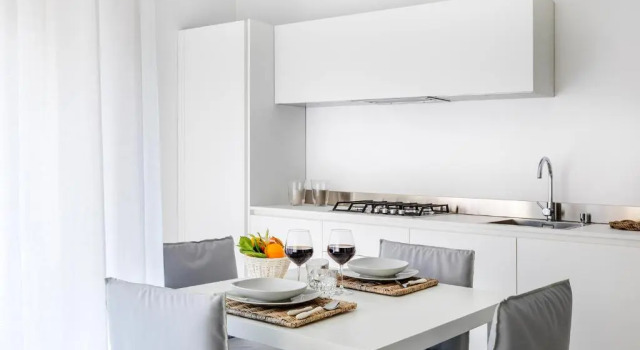 Апартаменты Standard White Stylish Apartments 2