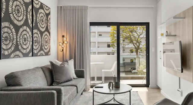Апартаменты Business The Monroe Luxury Apartments