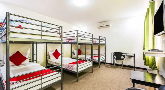 Modern Peak Suites & Resorts by OYO Rooms, Забронировать Отель  