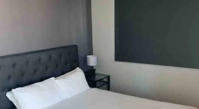 Affordable Unit Minutes To The Heart Of Surfers Paradise, Забронировать Отель Отели Голд-Кост с бассейном, рядом с LAN SPA, Бассейн