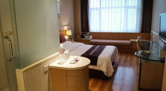 Standardowy jednoosobowy pokój Oceanwide Hotel