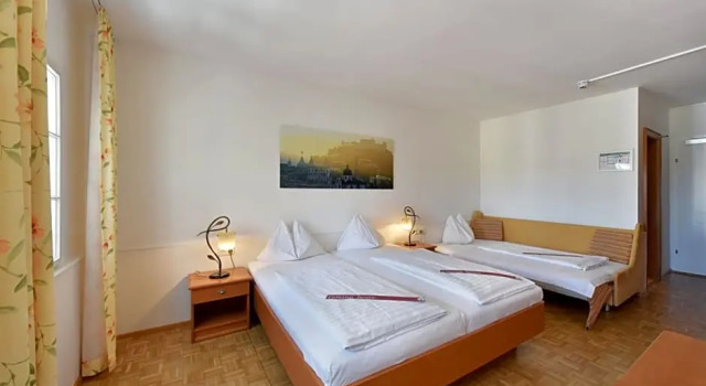 Номер Standard с видом на улицу Hotel Krone 1512
