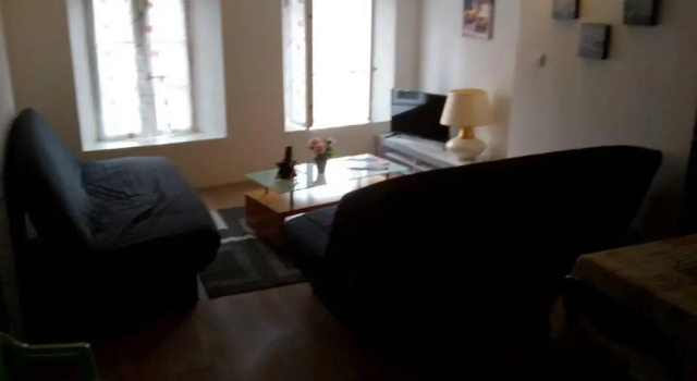Duplex 2 au centre de MIRECOURT, Reservar Hotel Mirecourt 