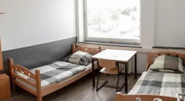 Monteurwohnung - Hostel - Zimmer - Hotel easy