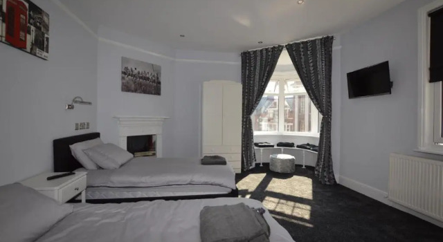 Addison House, Забронировать Отель Отели High Weald с парковкой, Парковка