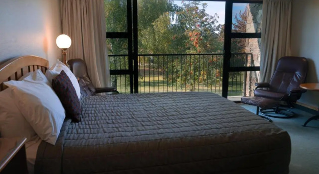 Номер Deluxe Distinction Mackenzie Country Hotel