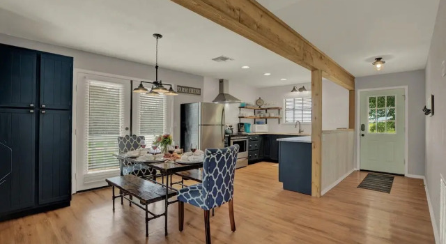 Gorgeous Home on Wine Trail w/ Fire Pit!