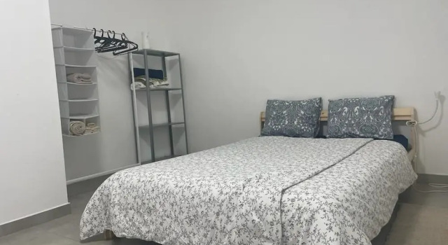 "room in Guest Room - Hostel Próximo A Praia P/ Surf Na Caparica", Rezervovat Hostel Hostely v Lisabon, Hostel