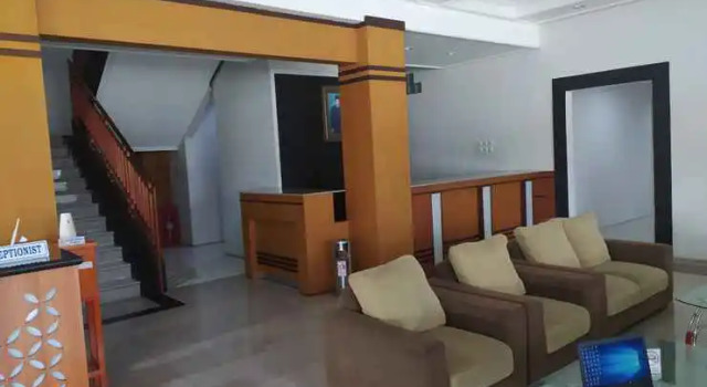 Hotel Prasasti Pacitan, Buchen Sie Hotel Pacitan Jawa Timur