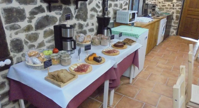Albergue Areitz Soroa, Rezerwuj Hotel Hotele w Baskonia z parkingiem, Parking