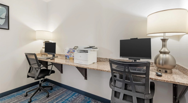 Best Western Plus Miami Airport North Hotel & Suites