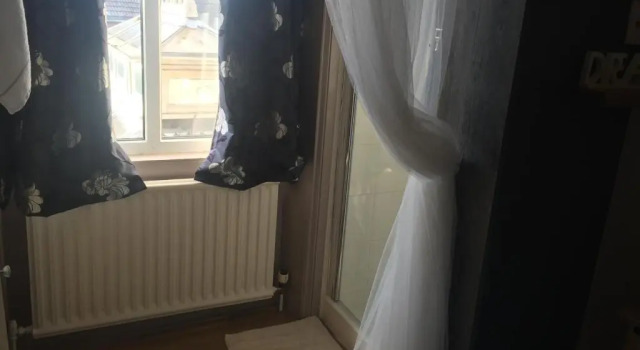 Dimple Well Lodge Hotel, Забронировать Отель Уэйкфилд Западный Йоркшир