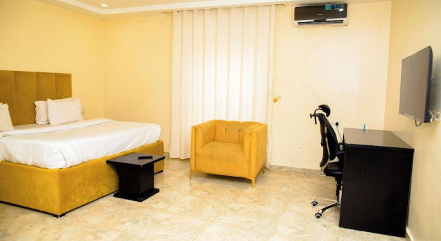 Orison Hotel
