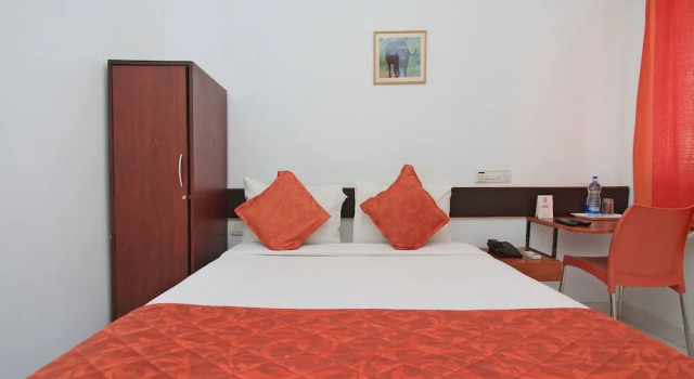 OYO 1356 Hotel Gokulam Compact, Rezervovat Hotel Hotely v Bangalore s parkováním, Parkování