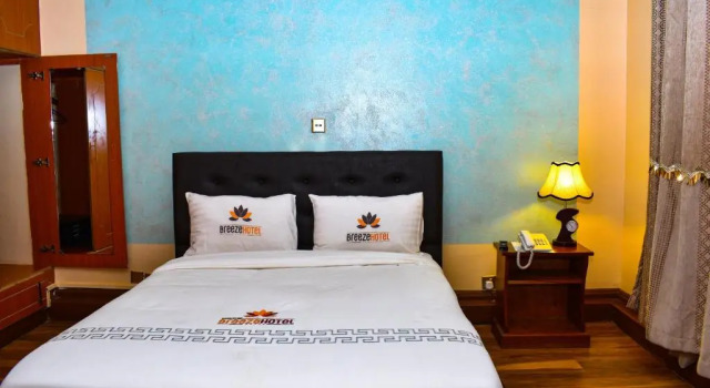 Люкс Breeze Hotel Nyahururu