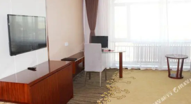 Xin'Gang Hotel, Reservar Hotel Hotéis e alojamentos em Lindong, Hotel