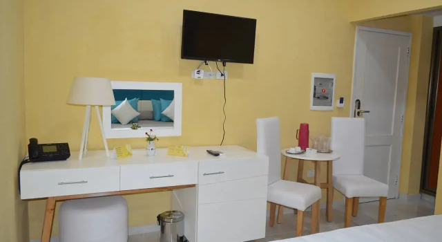 Hotel Los Peregrinos, Забронировать Отель Сантьяго-де-Куба Santiago de Cuba Province