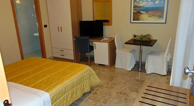 Hotel Mazzocchetti, Book Hotel Hotels in Abruzzo with Parking, Parking