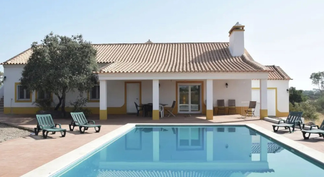 Вилла Tranquil Alentejo Villa With Pool