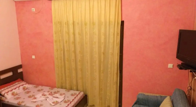 Hotel Alexis, Varaa Hotelli Ksamil Vlorë County